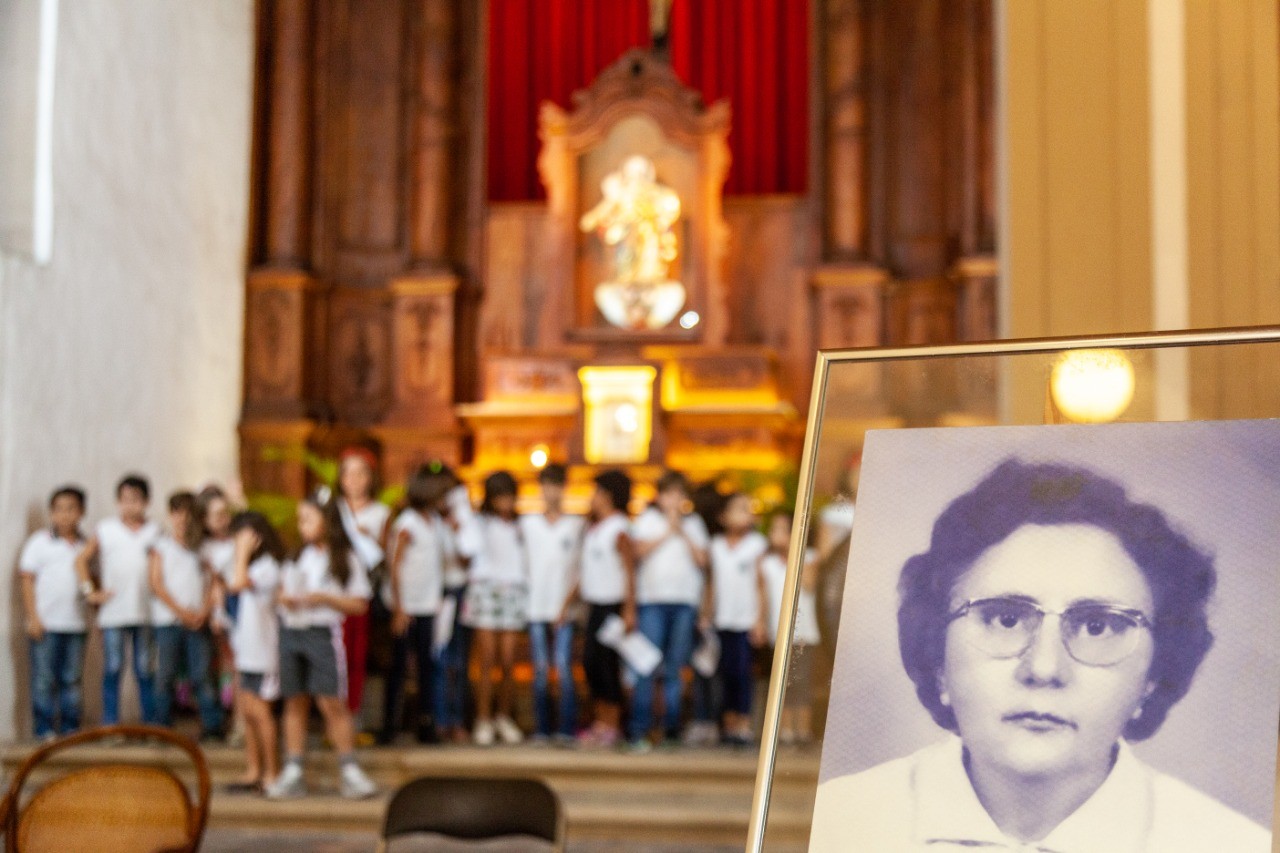 Missa e homenagem são realizadas pelo centenário de D. Raquel